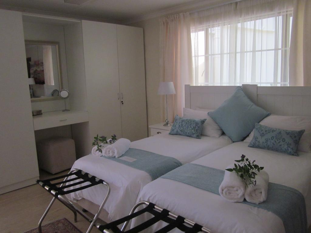 Galini Exclusive Homestay Plettenbergbaai Buitenkant foto